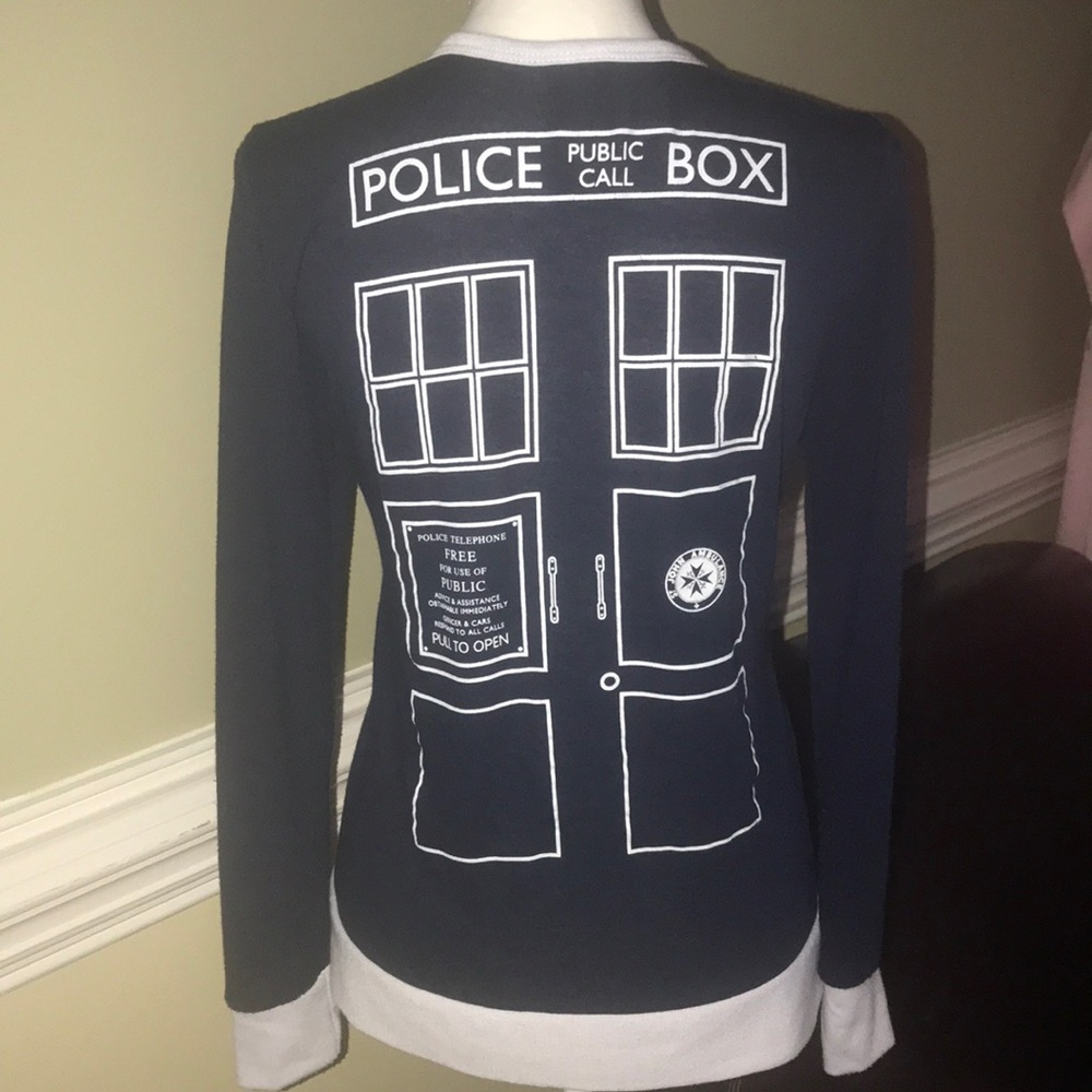 ‘Doctor Who’ blue sweater large